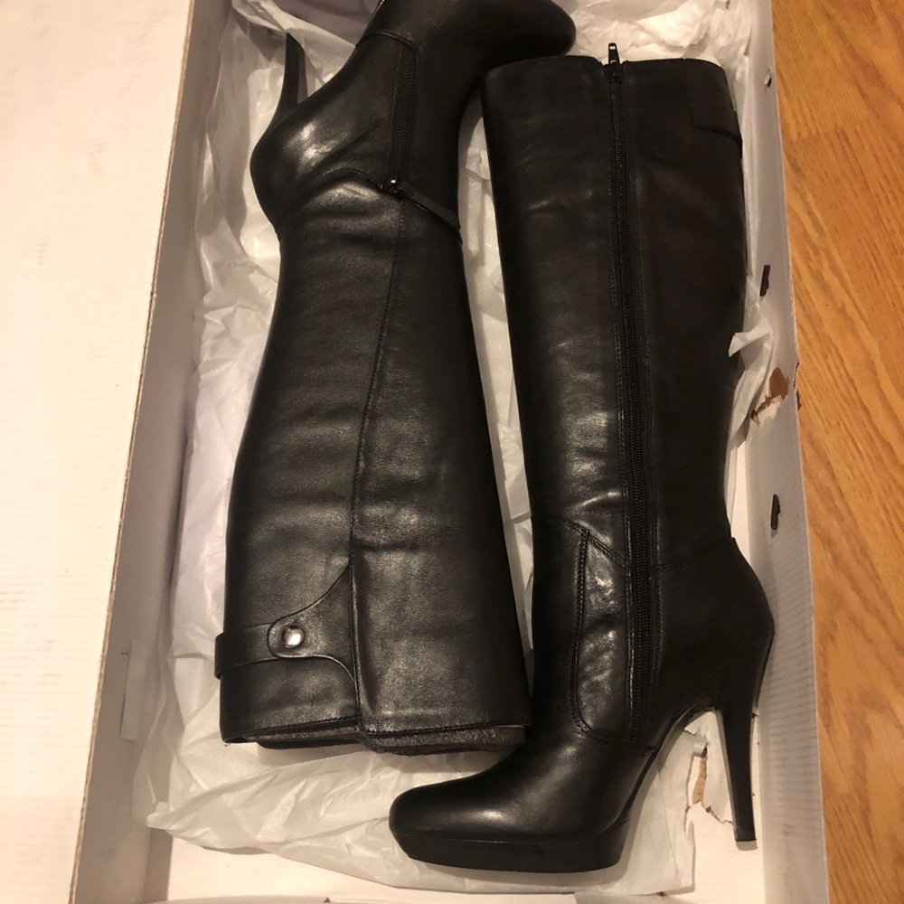 Nine West Jetto Black Leather Heeled Boots